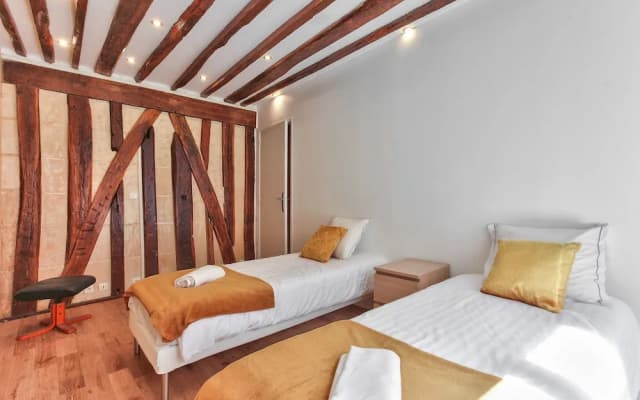 43 - Spacious Parisian Flat of Grands Boulevards - photo 4
