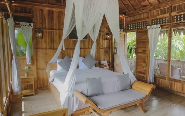 Sunset Villas And Bungalows - photo 2