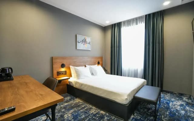 Splendid Tbilisi Hotel - photo 2