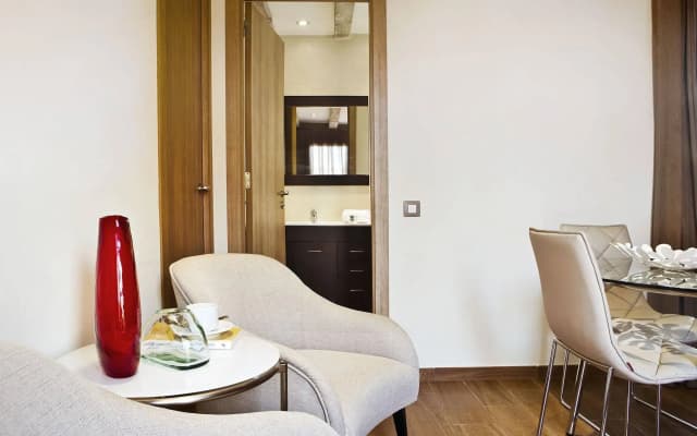 Milà Apartamentos Barcelona - photo 5