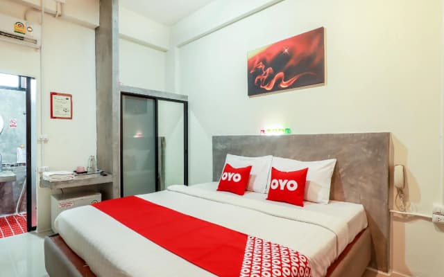 OYO 412 7 Days Hotel - photo 4
