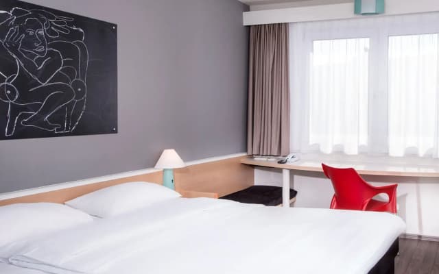 Ibis Berlin City Nord Hotel - photo 5