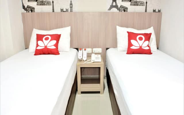 ZEN Rooms Basic Pegangsaan Kelapa Gading - photo 3