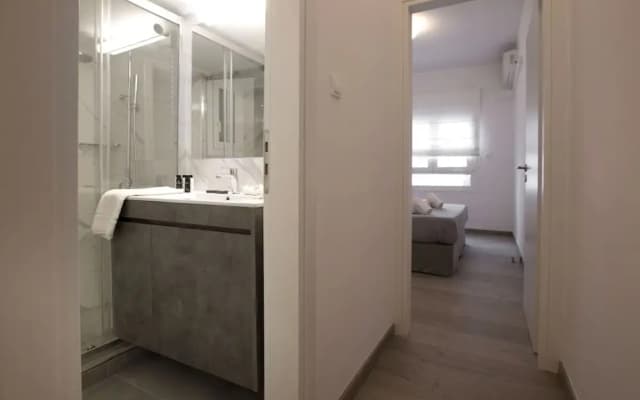 Beautiful apartment near Acropolis by GHH - photo 2