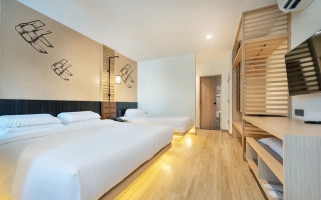 Phra Nakhon Poshtel - photo 4