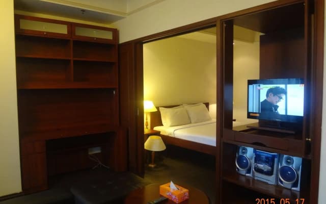 FNF Service Suites At Times Square - photo 5