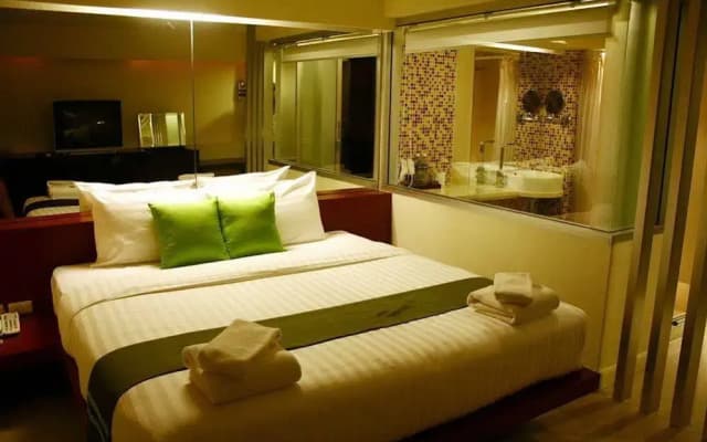 Me Hotel - photo 4