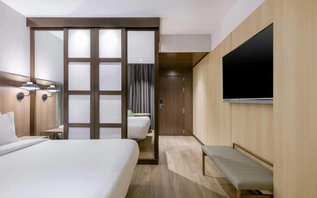 AC Hotel Madrid Feria by Marriott - photo 4