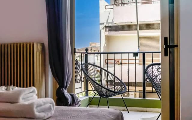 Sunny 3bd Cozy Flat Spectacular Acropolis View - photo 3