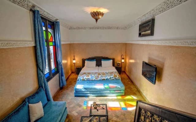 Riad Basim - photo 5