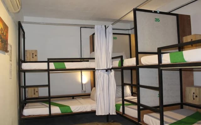 Route 66 Hostel - photo 4