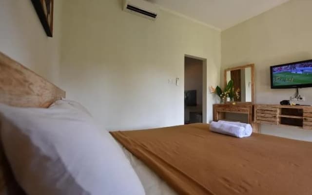Palm 57 Guest House - photo 4