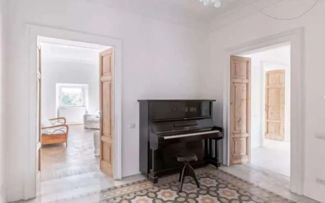 Vittorio Luxury Panoramic Apartment - photo 4