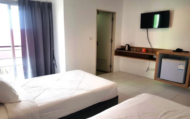 Patong Bay Inn - photo 4