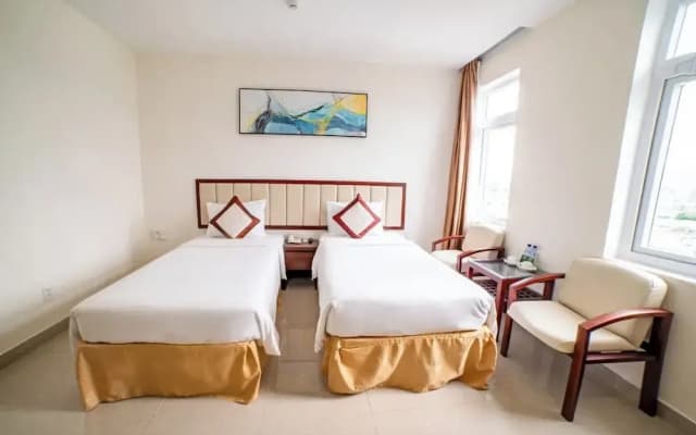 Lychee Hotel - photo 3