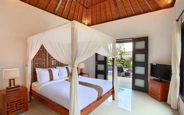 Villa Biru - photo 5