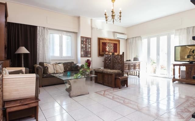 Classical Beauty 3Bd Apt in Nea Filothei - photo 2