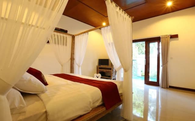 Pratiwi Ubud Villa - photo 2