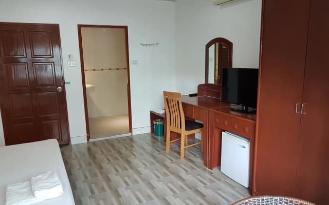 Welcome Inn Karon - photo 4