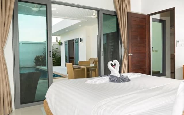 Rawai Villa by Fullrooms Phuket - photo 2