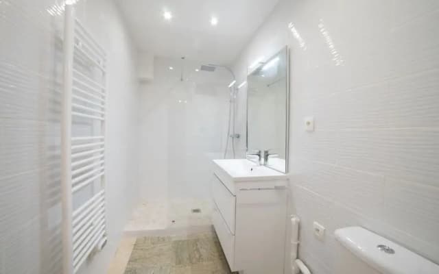 L'etoile Private Apartment Town Center - photo 5