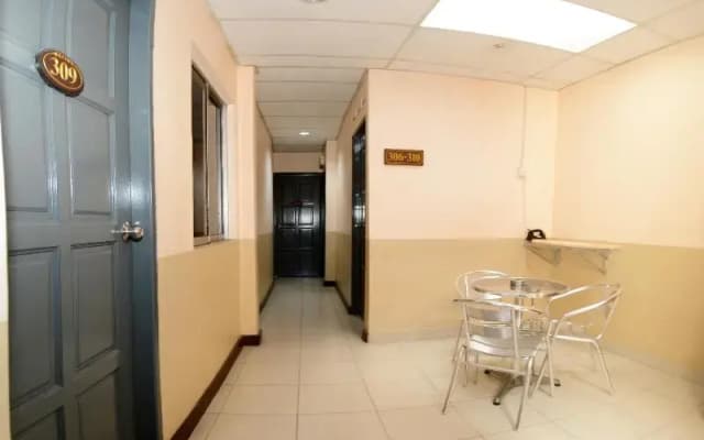 Poly Star Hotel - photo 4