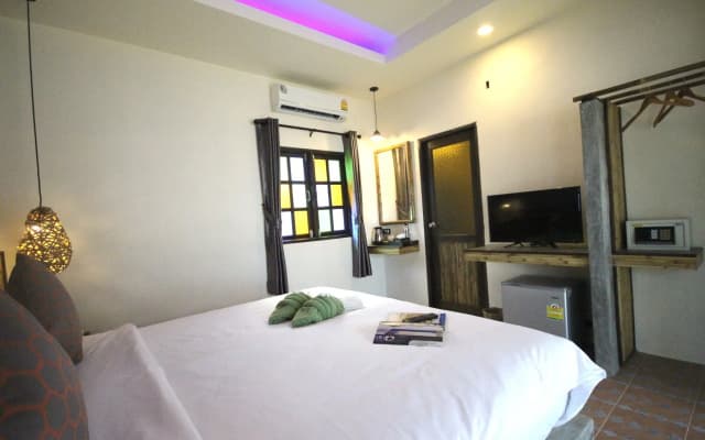 Coco Cape Lanta Resort - photo 3