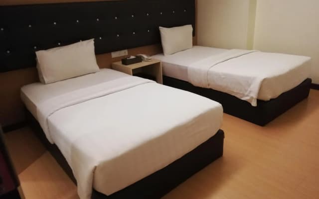 Ease Hotel - photo 5