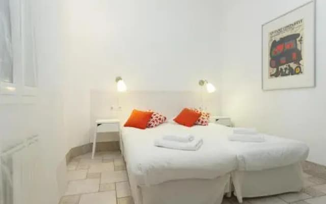 Apartment Eixample Esquerre RocafortDiputació - photo 2
