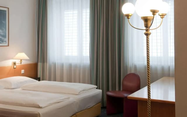 Hotel Kunsthof - photo 3