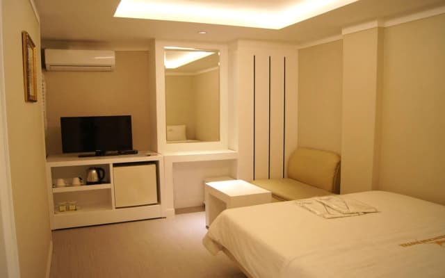 Princess Hotel - photo 5