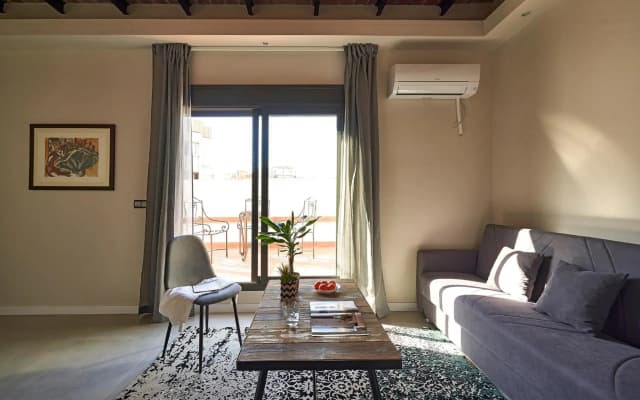 AinB Eixample Miró Apartments - photo 3
