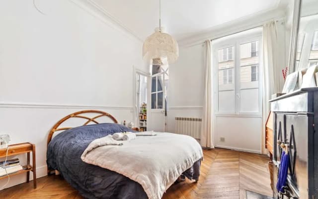 Homely 1BR Apartment for 2 in Pigalle - photo 3