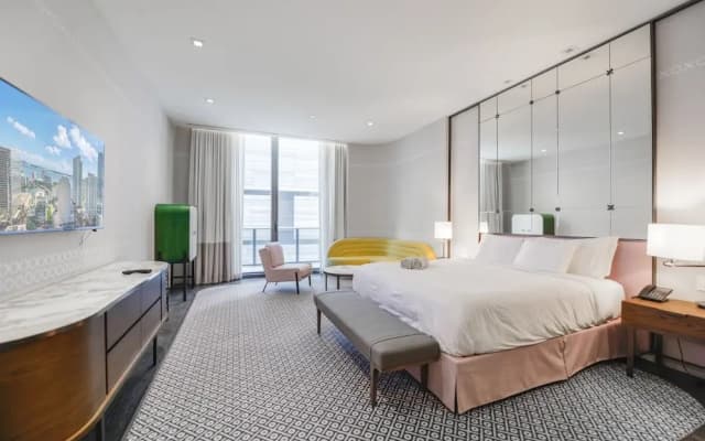 Luxury Suites in Brickell - photo 4