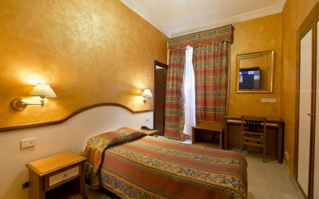 Hotel Lella - photo 4