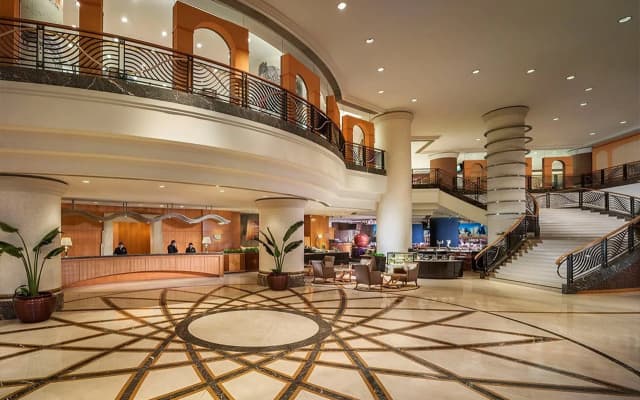 Harbour Plaza Resort City - photo 2