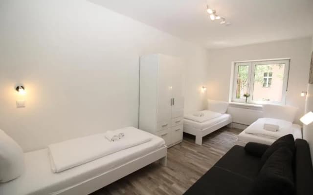 Apartments Tempelhof - photo 3