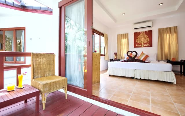 The Cosy Beach Resort - photo 2