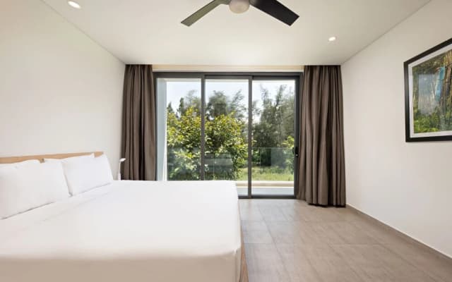 The Point Villa Da Nang - photo 2