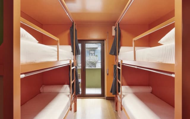 HUUX Hostel - photo 4