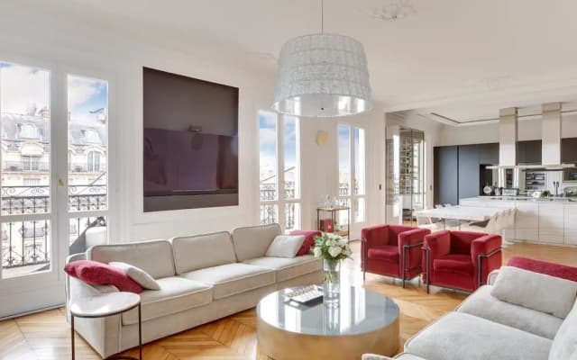 Top Luxurious Penthouse Front of Eiffel Tower and River - photo 3