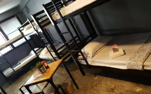 Din Space Bangkok - photo 3