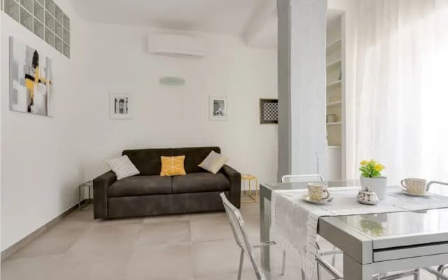 Franca's Home - photo 3