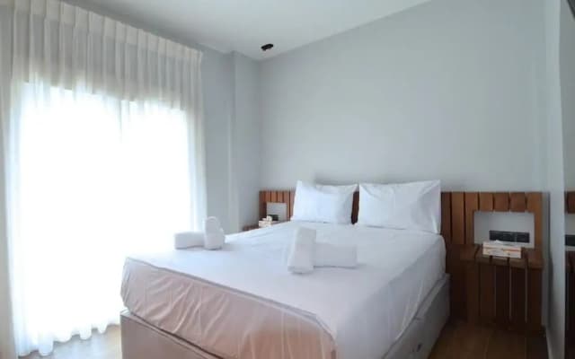 Modern 2BR apartment Stili Olympioy Dios - photo 2