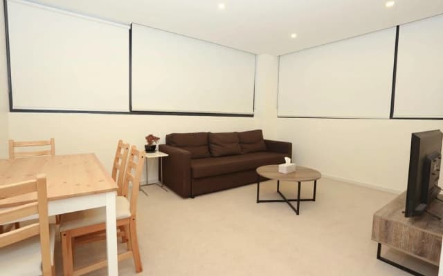 2 Bedrooms 2 Bathrooms Opposite Melbourne Central - photo 3