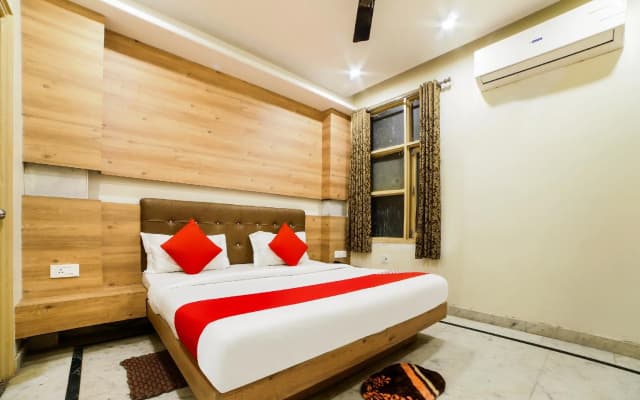 OYO 78699 Hotel Klick International - photo 2