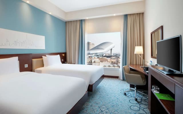 Hampton by Hilton Dubai Al Barsha - photo 4