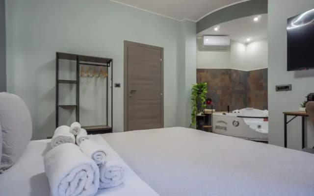 Aurelia Garden Suite - photo 4