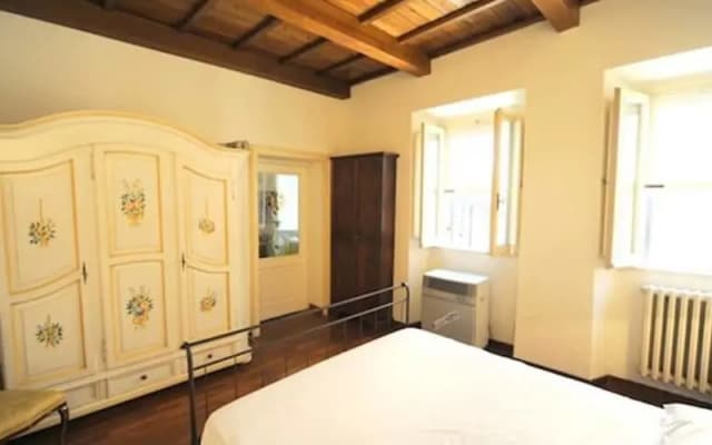 Spanish Step Suite - photo 3