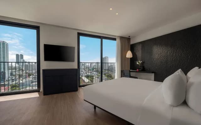 Caro Premium Danang Hotel - photo 4